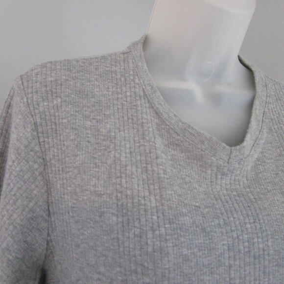 Alfani Stretch V-neck Sweater Rib Knit short Sleeve Shirt - Picture 2 of 8